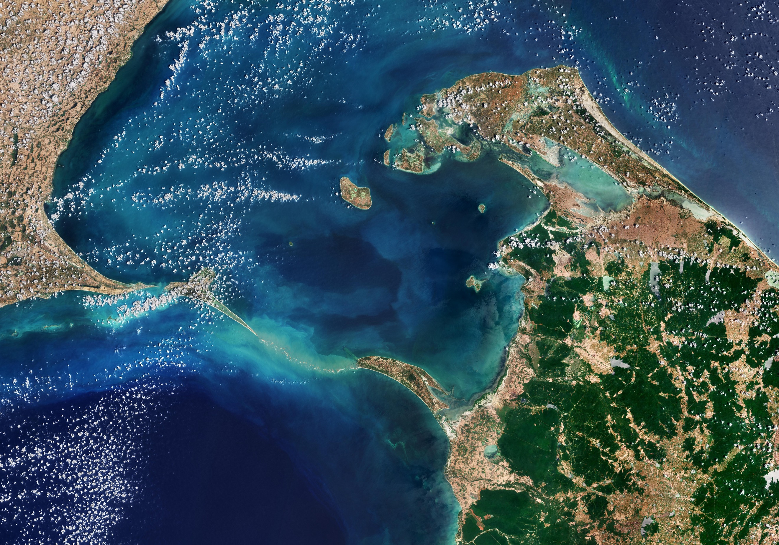 ESA - Immagine della settimana: Ponte di Adamo (23 giugno 2024)