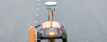 Robot Plotter: picchettamento autonomo di linee e punti